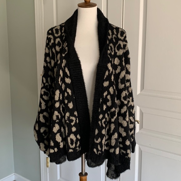 Anthropologie Akemi Kin black Louise cardigan sweater - Picture 3 of 10